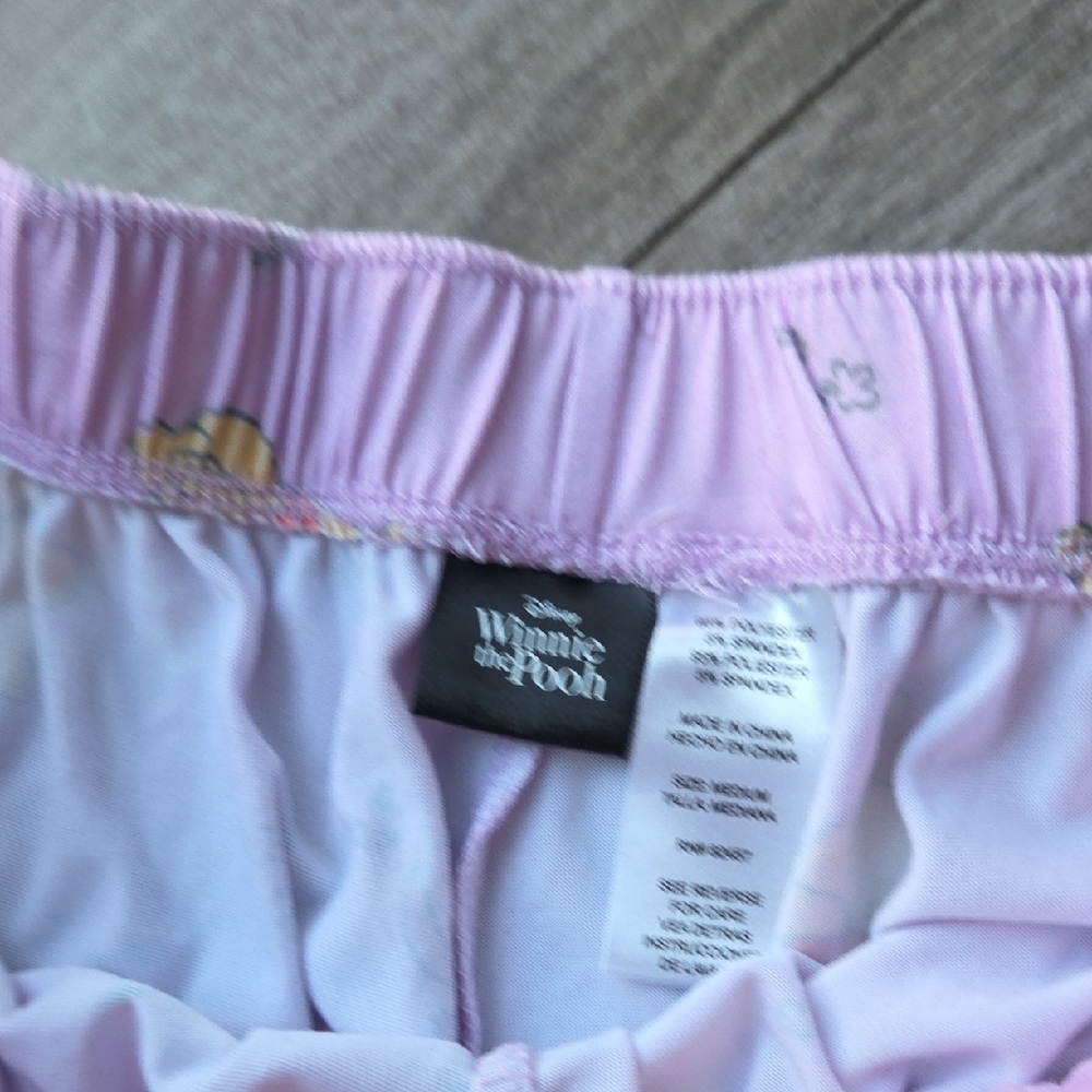 Disney Pink Winnie the Pooh Sleep Shorts Medium - Picture 5 of 7